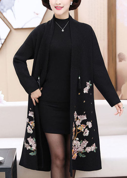 Black Woolen Trench Coats Embroideried Thick Long Sleeve