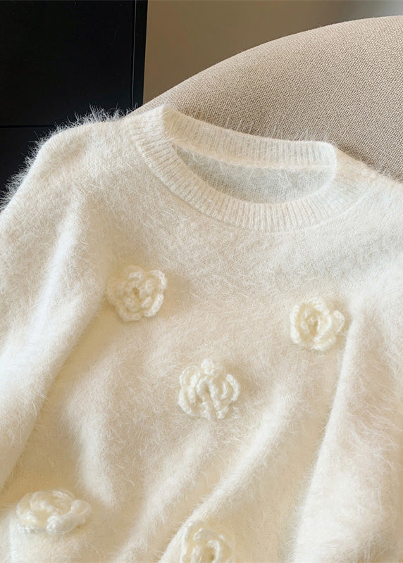 Casual White O-Neck Floral Mink Hair Knitted Sweaters Winter