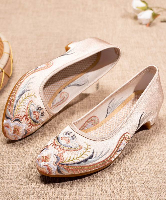 Chic Splicing Pointed Toe Chunky Beige Satin Embroideried