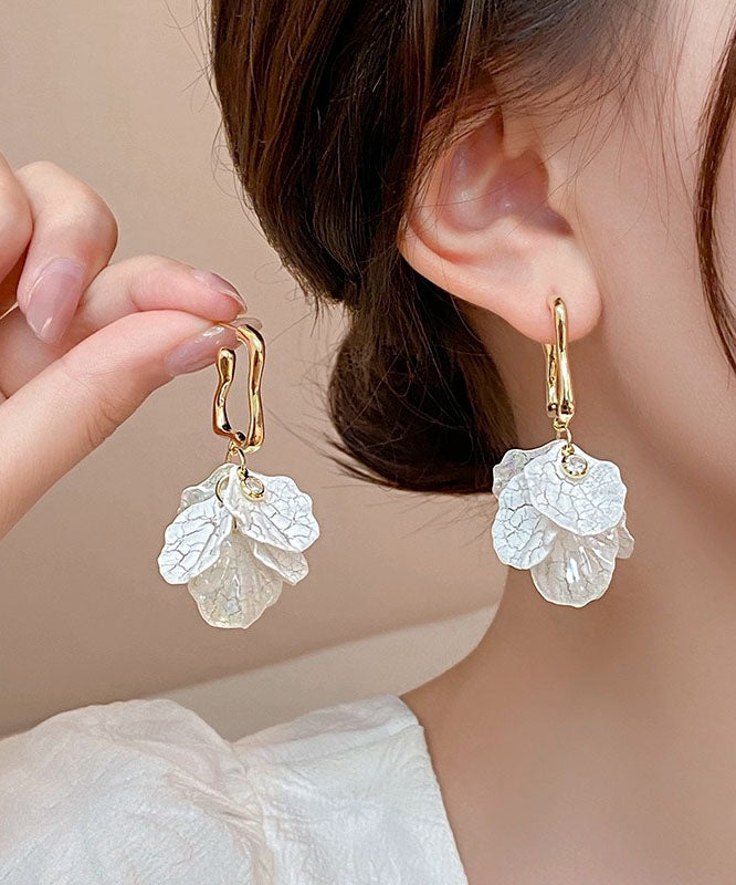 Chic White Copper Overgild Floral Drop Earrings