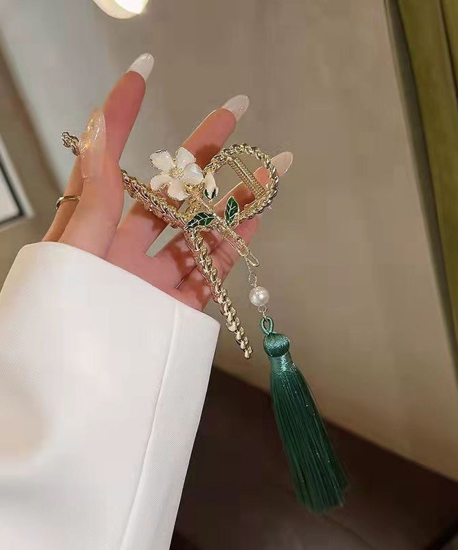 Classy Green Alloy Pearl Camellia Flower Tassel Hairpin