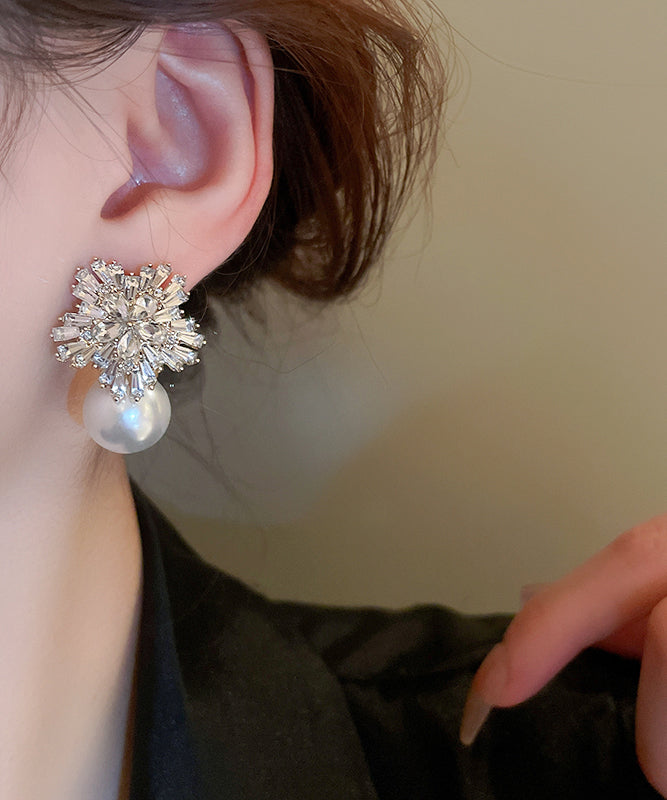 Classy White Alloy Zircon Pearl Snowflake Stud Earrings