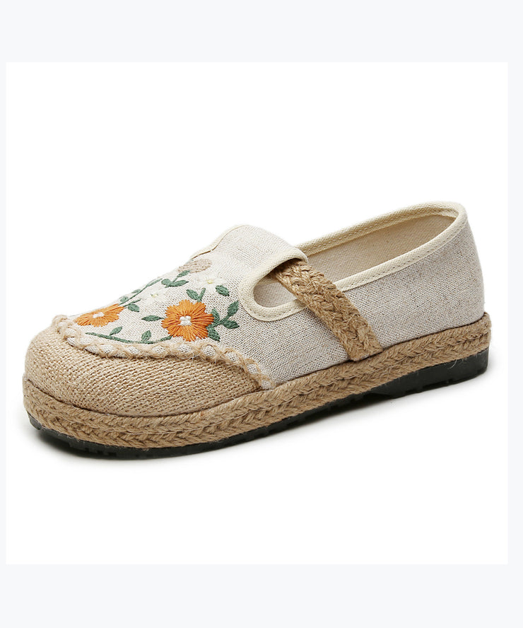 Ethnic Style Retro Black Floral Embroidered Flat Shoes