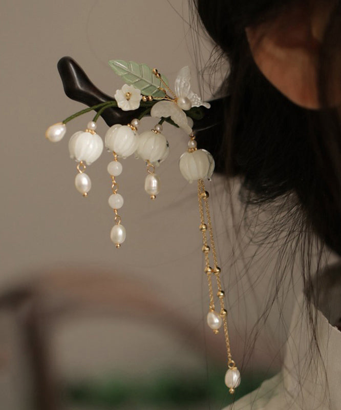 Fine White Sandalwood Pearl Floral Tassel Hairpin