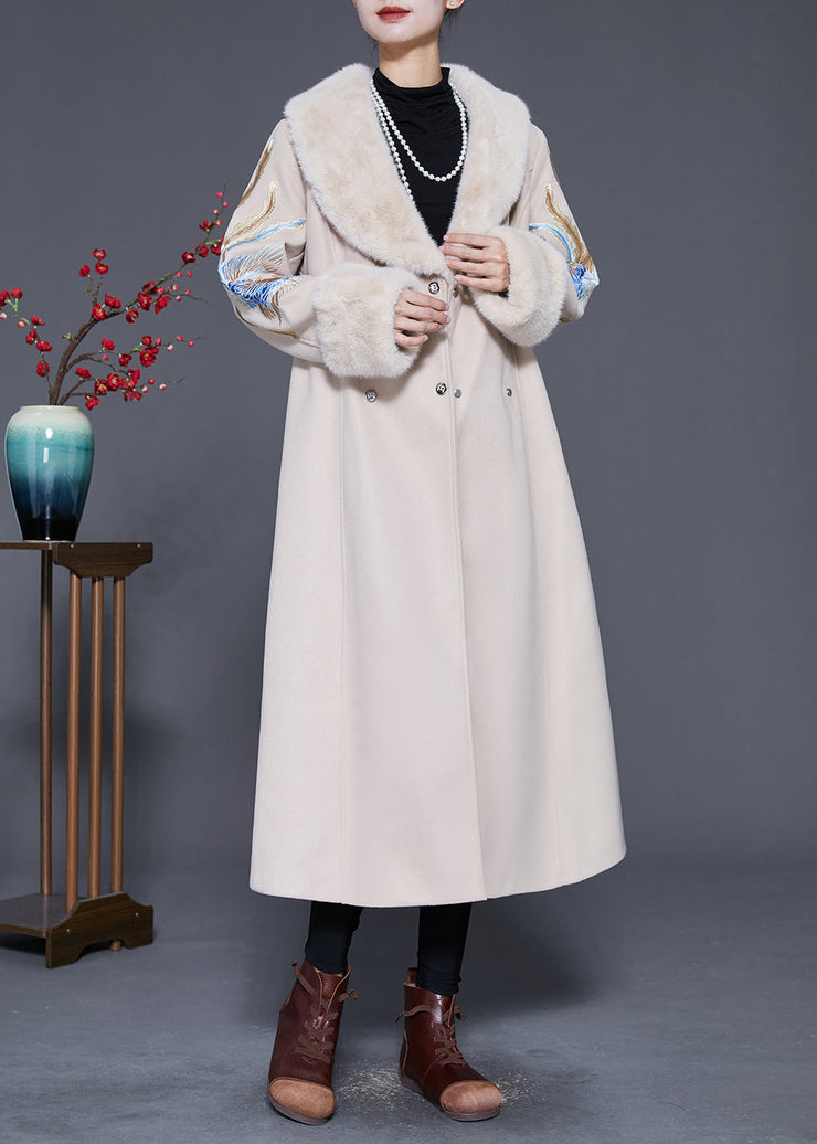 Plus Size Beige Fur Collar Embroideried Double Breast Woolen Trench Winter