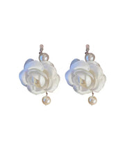 Regular White Copper Pearl Zircon Floral Drop Earrings