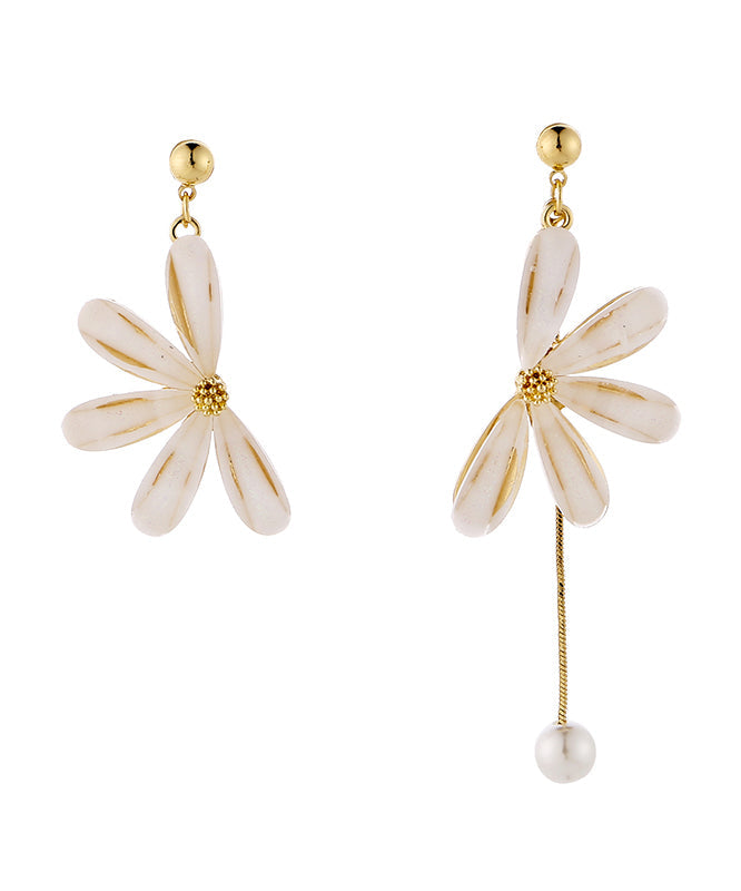 Retro Beige Asymmetricar Floral Alloy Pearl Resin Drop Earrings