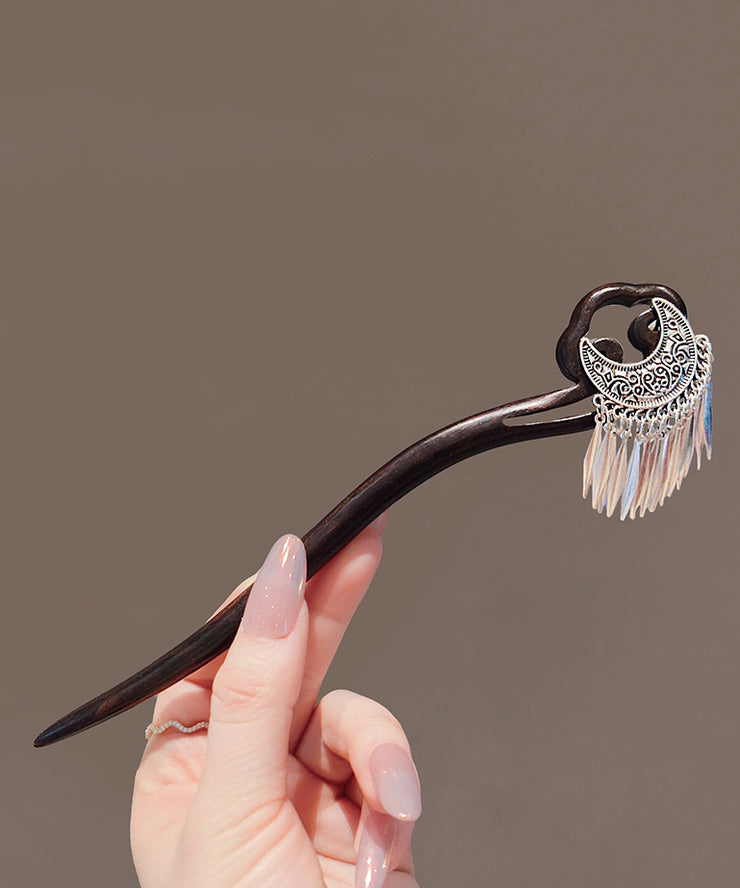 Retro Silk Woodiness Crescent Moon Tassel Hairpin