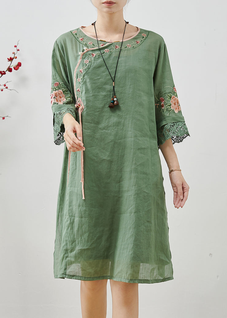 Stylish Green Embroidered Lace Patchwork Vacation Dress Summer