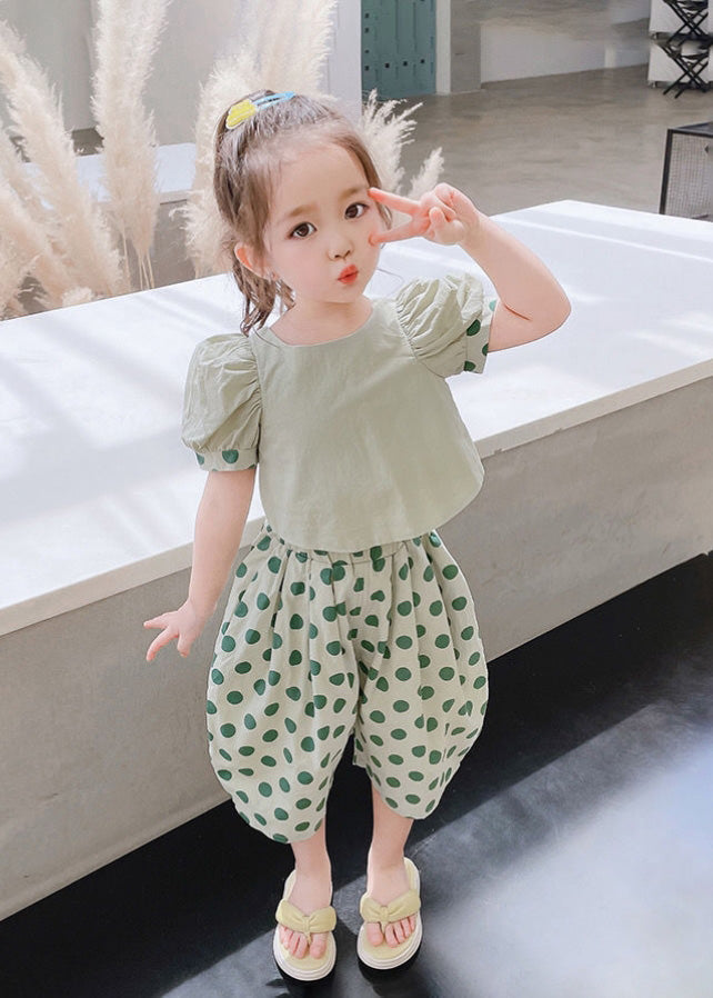 Stylish Green O-Neck Print Cotton Girls Top And Crop Pants Two Pieces Set Short Sleeve