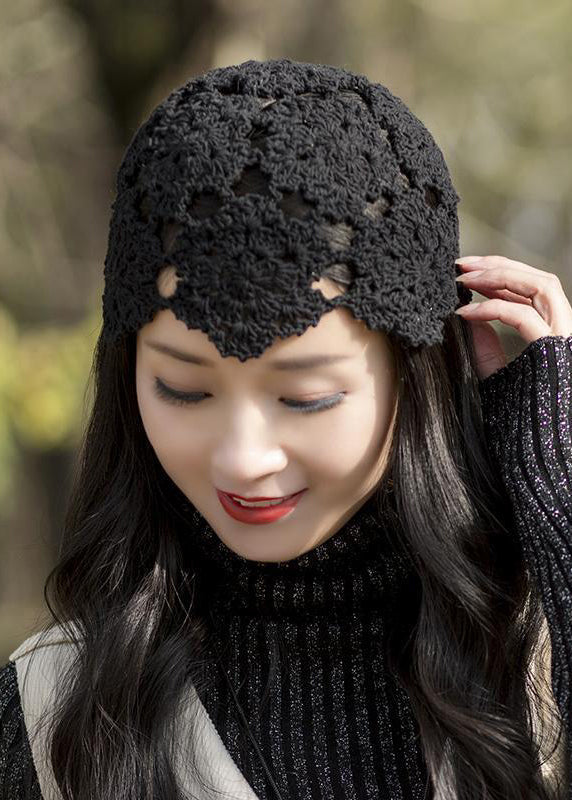 Women Black Solid Hollow Out Knit Bonnie Hat