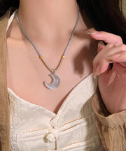 Women White Hand woven Cat's Eye Stone Moon Pendant Necklace