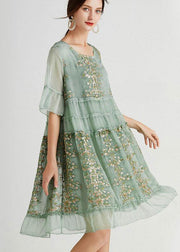 Art Green Embroideried O-Neck Loose Summer Flare Sleeve Dress - bagstylebliss