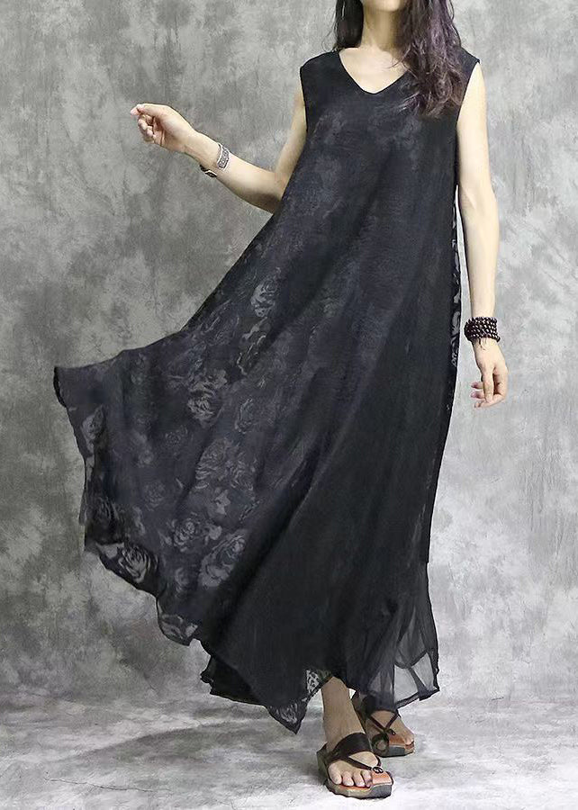 Böhmisches schwarzes V-Ausschnitt, extra großer Saum, Seiden-Strandkleid, ärmellos