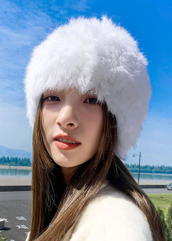 Brief White Leather And Fur Knitted Cotton Bonnie Hat