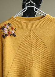 Casual Yellow Embroideried Floral Knit Sweater Winter