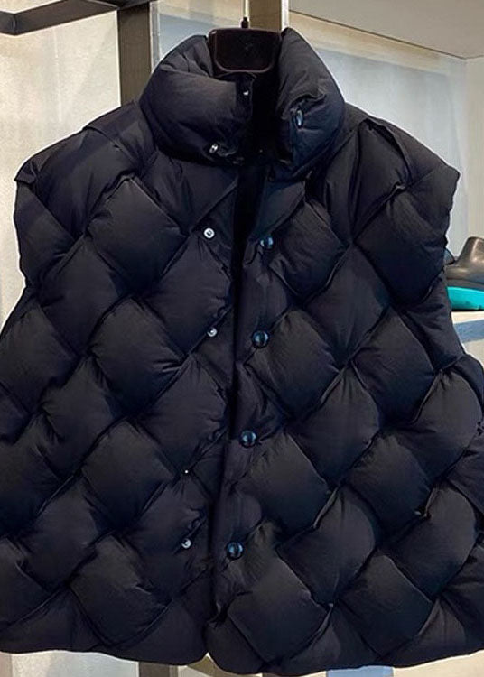 Elegante schwarze Daunenweste mit Knöpfen für den Winter