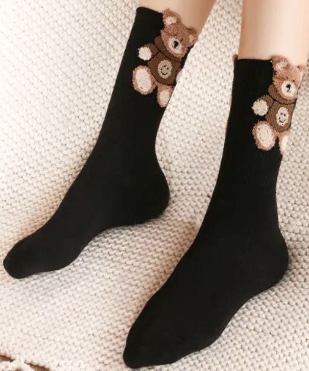 Fashion 3D Pattern Spring and Autumn Style Mid Calf Socks