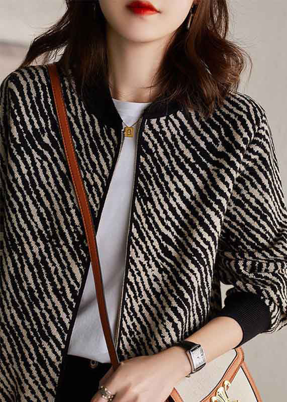 Fashion Black O-Neck Zippered Striped Knit Coat Long Sleeve