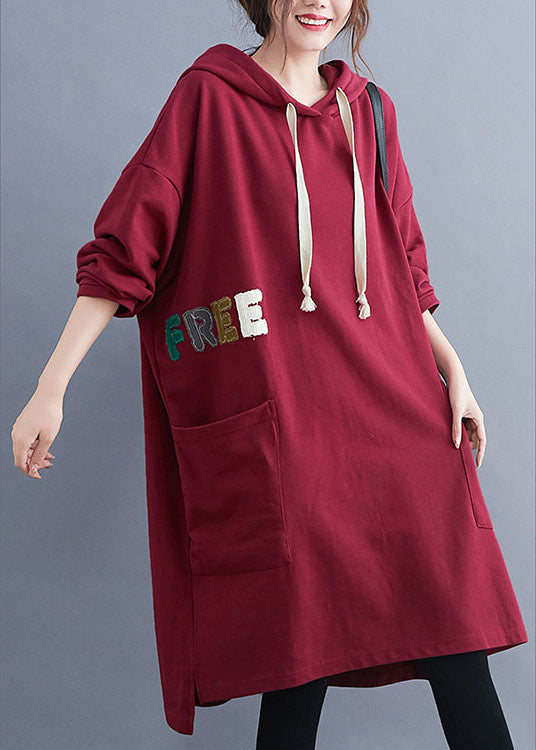 French Red Kapuzen-Sweatshirt-Kleid aus Baumwolle mit Grafik Winter