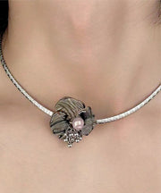 Loose Silk Stainless Steel Floral Choker