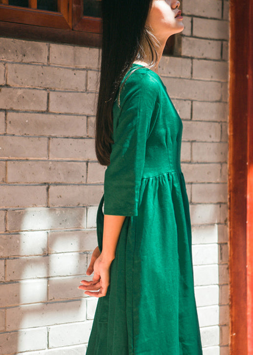 Natürliches grünes Leinenkleid mit O-Ausschnitt, Cinched Sashes und Dreiviertelärmeln