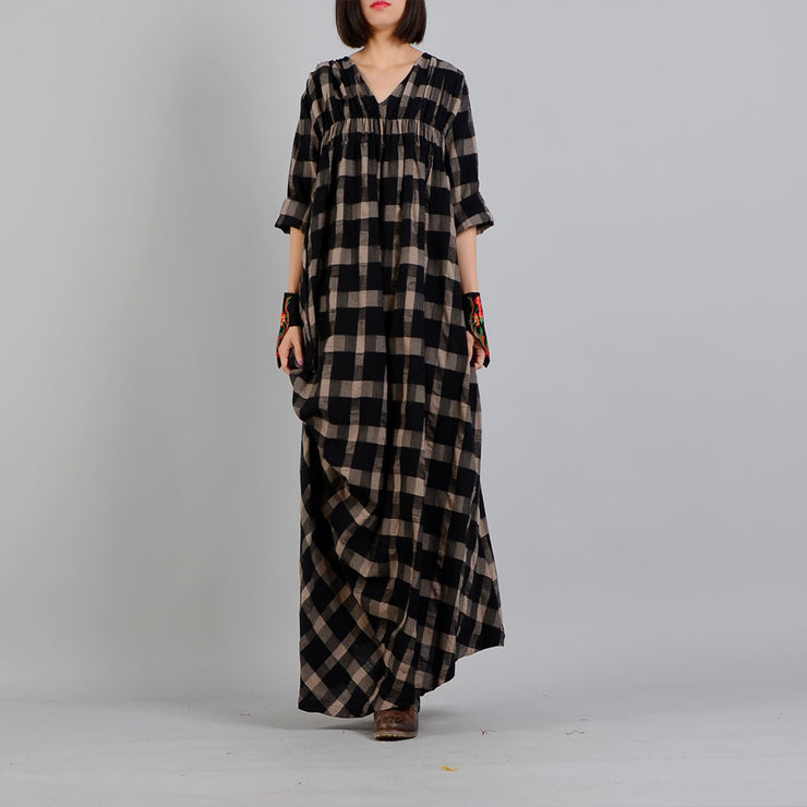 New black Plaid Loose fitting v neck cotton linen gown 2018 asymmetrical design kaftans