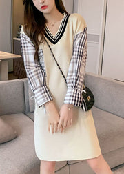 Plus Size Beige V-Ausschnitt Plaid Patchwork Knit Strickkleid Winter