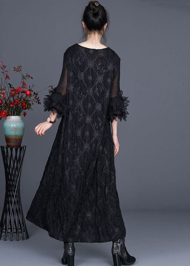 Plus Size Black V Neck wrinkled Nail bead Fall Long Dresses