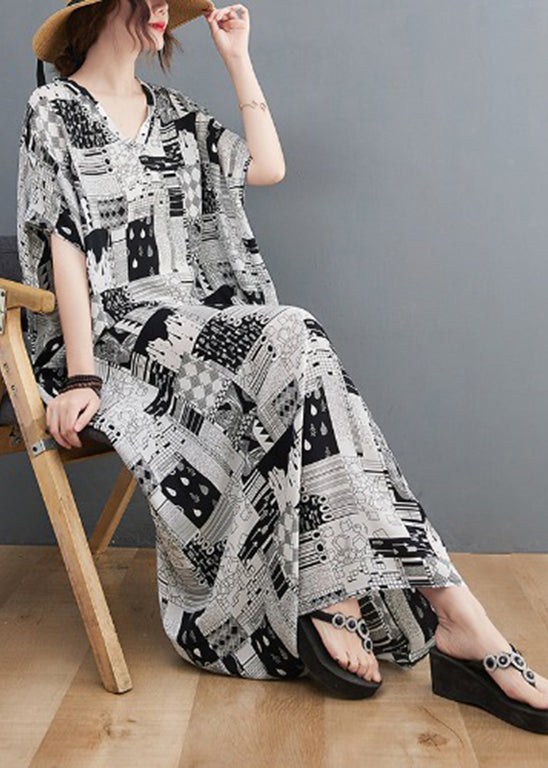 Plus Size Black White Print V Neck Beach Long Dress Short Sleeve