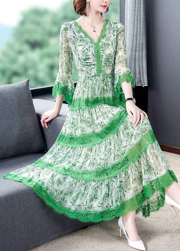 Plus Size Unique Green V Neck Print Lace Dress Spring