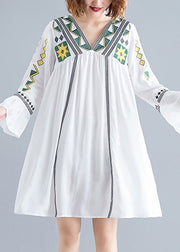 Plus Size White Embroideried Vacation Dress Long Sleeve