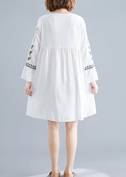 Plus Size White Embroideried Vacation Dress Long Sleeve