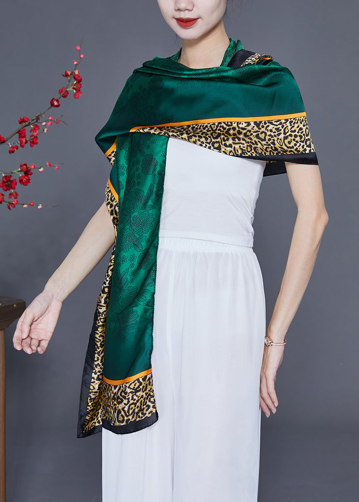 Style Green Hooded Leopard Print Silk Shawl