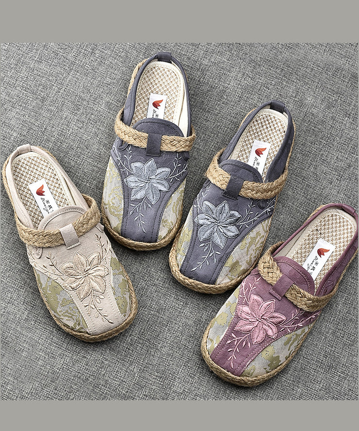 Stilvolle, hellviolette, gespleißte Slide-Sandalen aus Baumwollstoff mit Stickerei