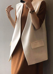 Stilvolle weiße Taschen mit V-Ausschnitt, seitlich offen, drapierende Chiffon-Weste, ärmellos