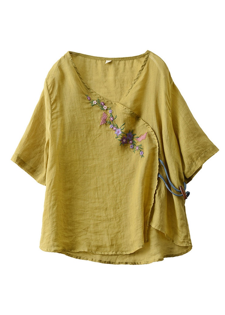 Einzigartiges gelbes T-Shirt mit V-Ausschnitt und besticktem Blumenmuster aus Leinen mit halben Ärmeln